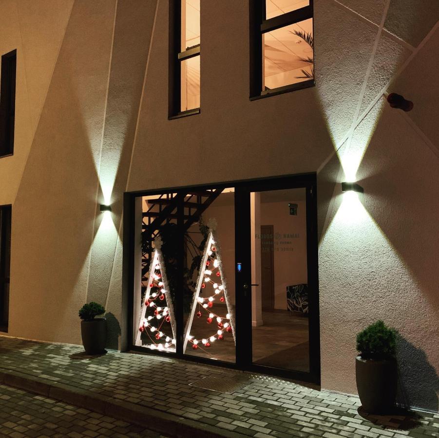 Hotel Floros Namai à Silale Extérieur photo